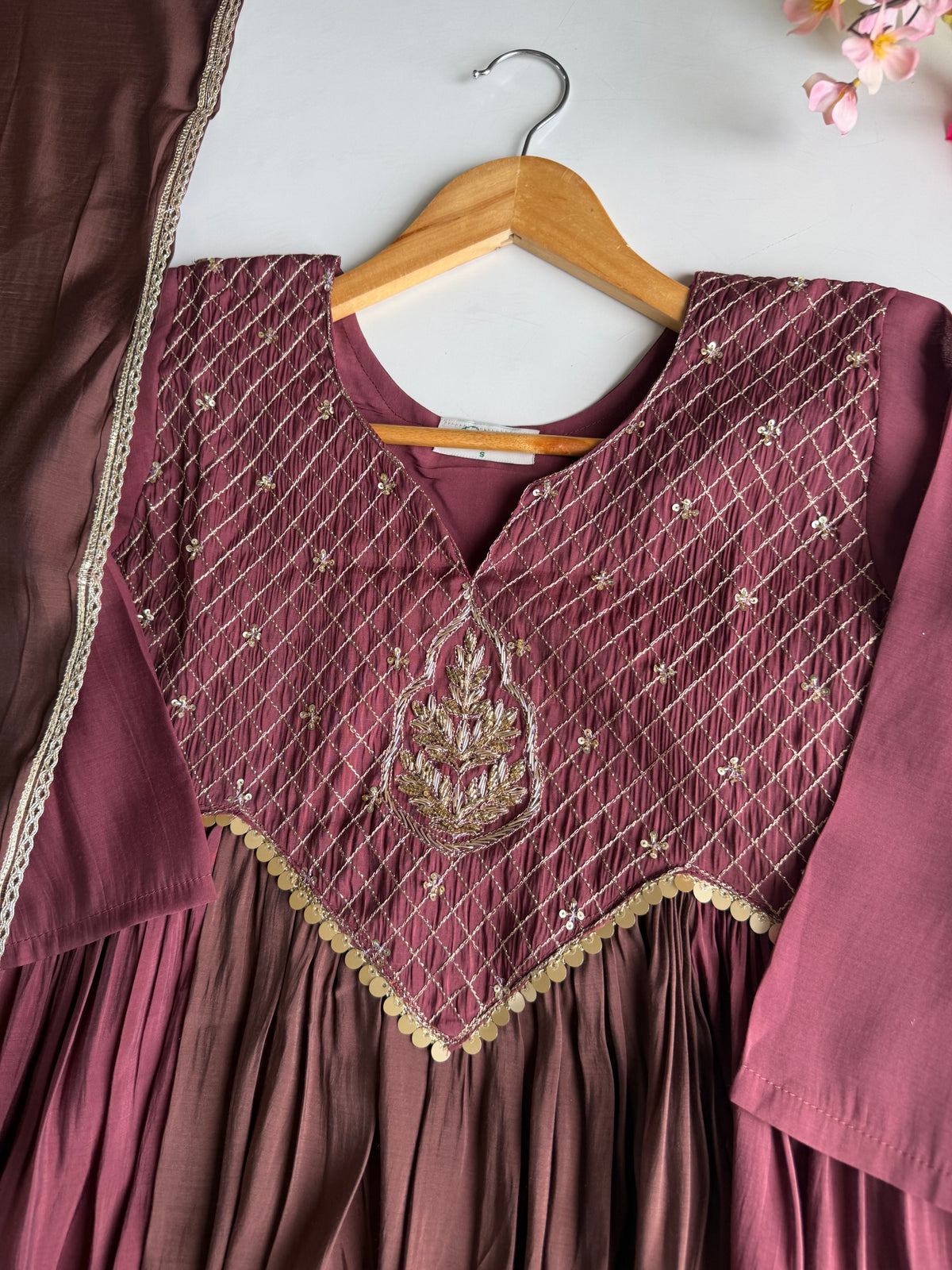 K737 -Surat Mul chanderi Handwork Anarkali with pants and dupatta