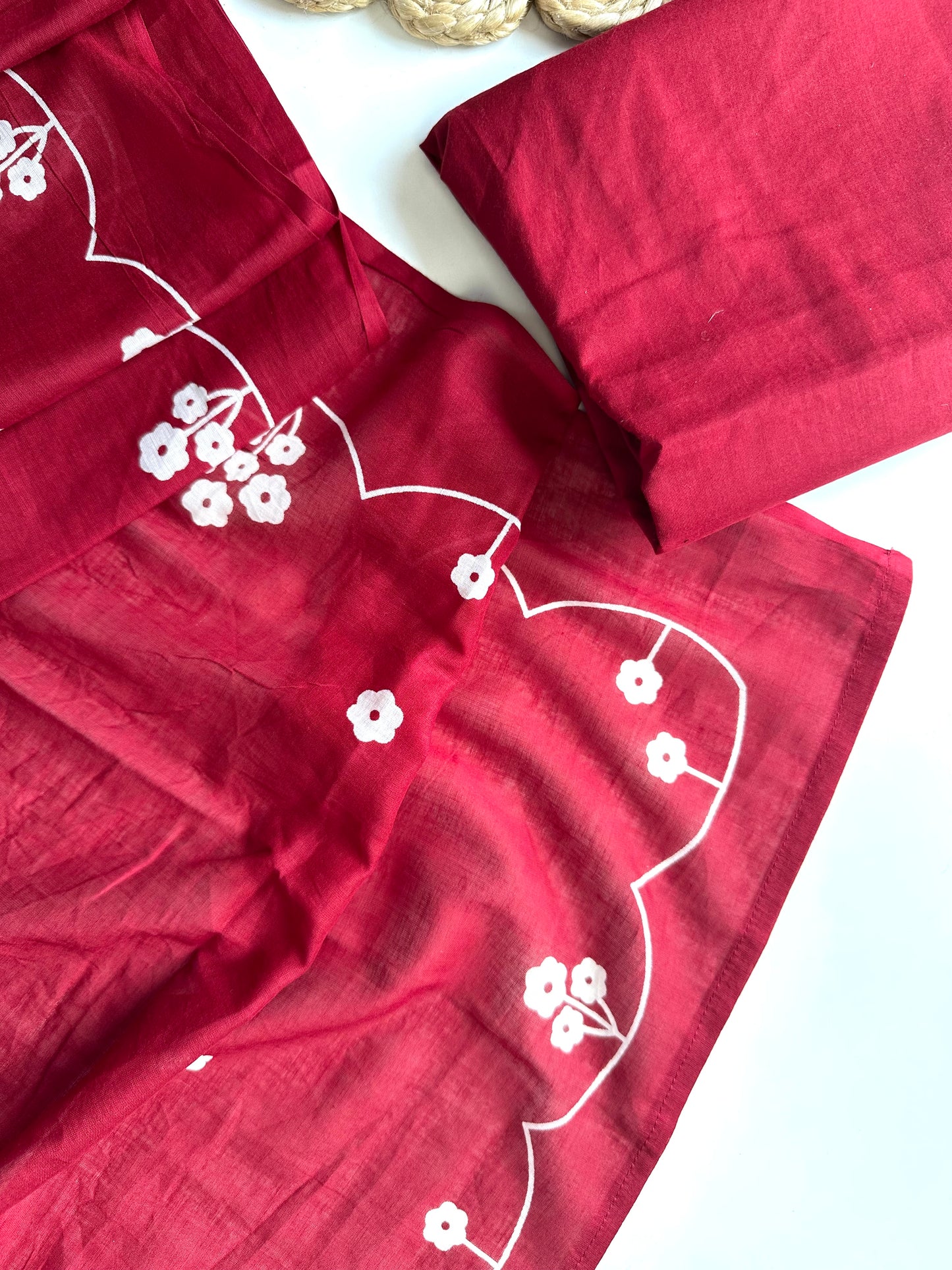 K444 - Mul Cotton straight Kurti with pants and dupatta