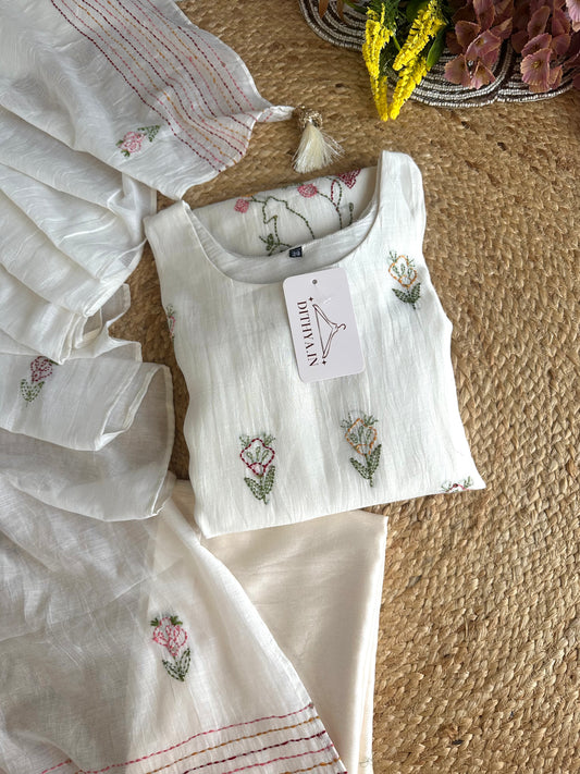 K463 - Mul Chanderi embroidered Aline Kurti with pants and dupatta