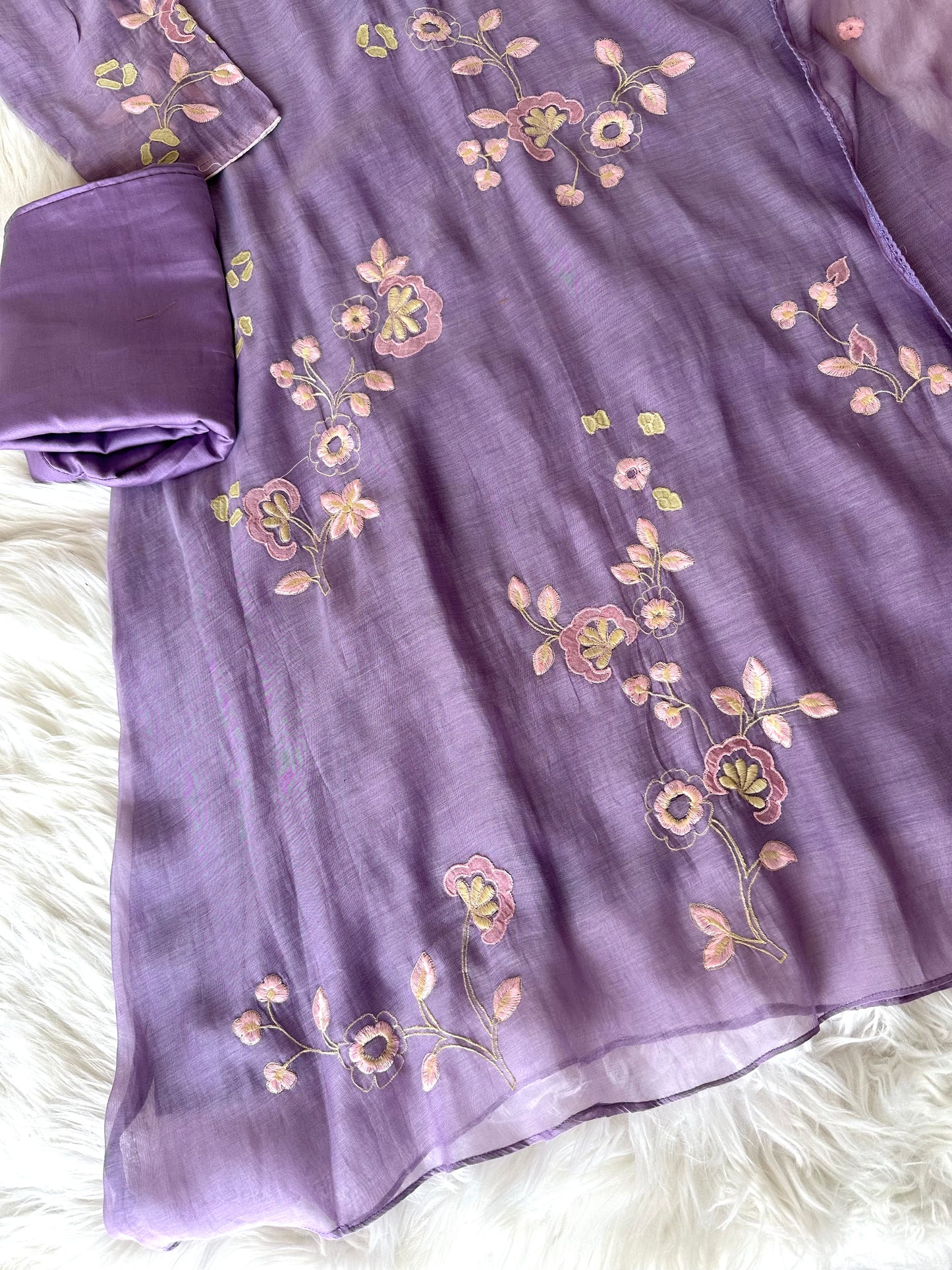 K337 - Mul Chanderi Appliqué work Anarkali with pants and dupatta