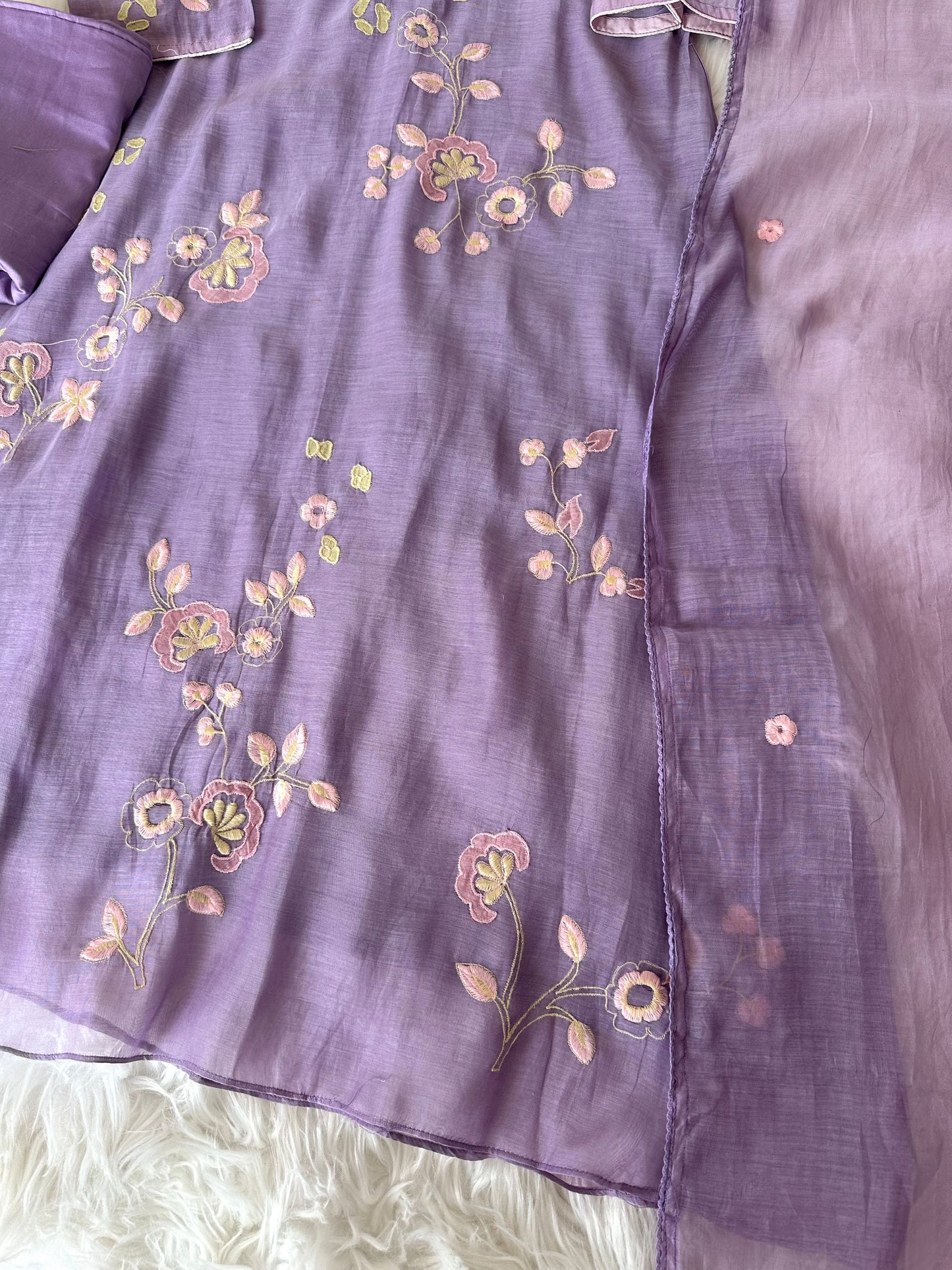 K337 - Mul Chanderi Appliqué work Anarkali with pants and dupatta