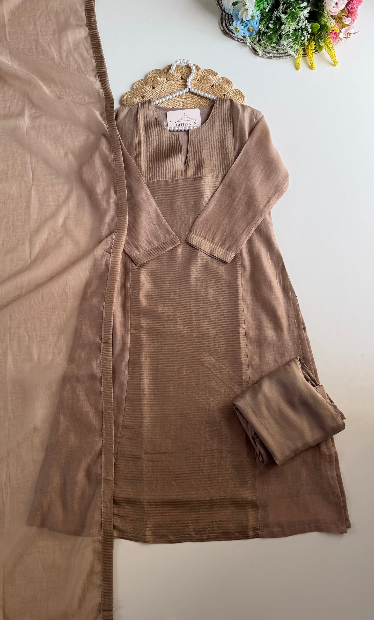 K204 - Mul chanderi zari Aline Kurti with pants and dupatta