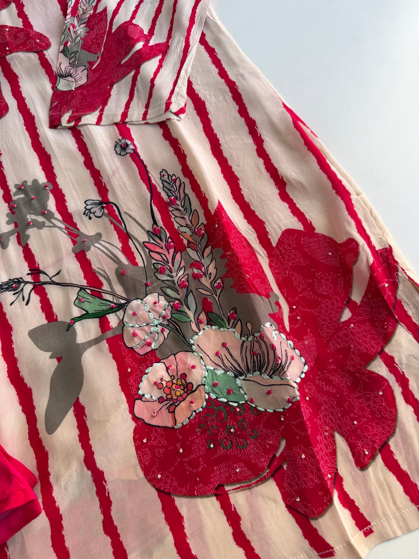 K579 - Pure crape floral coord set