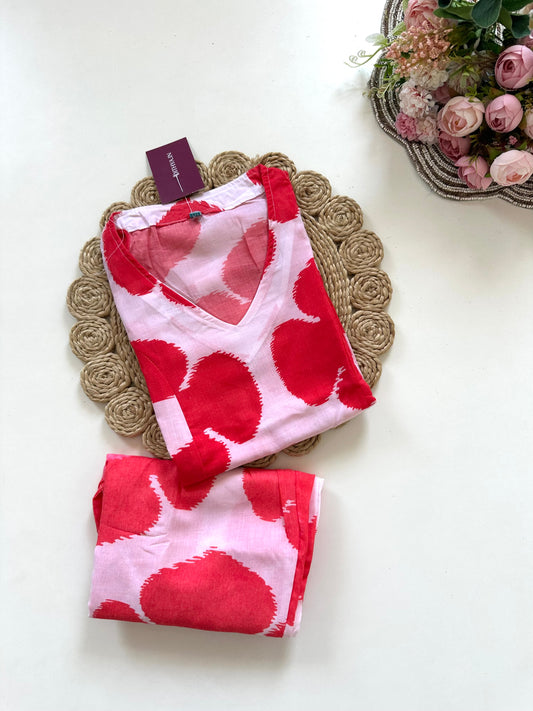 K072 - Sleeveless cotton Kurti with pants