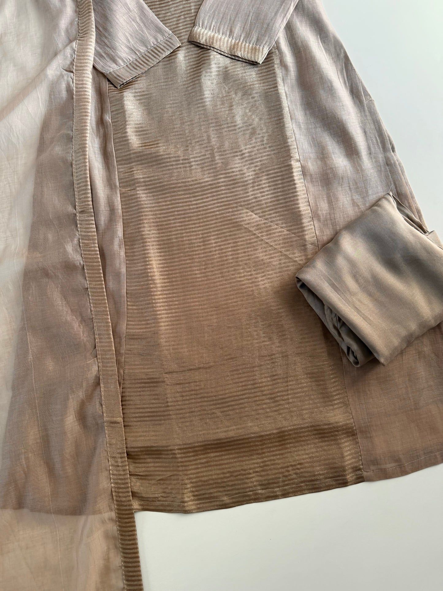 K204 - Mul chanderi zari Aline Kurti with pants and dupatta