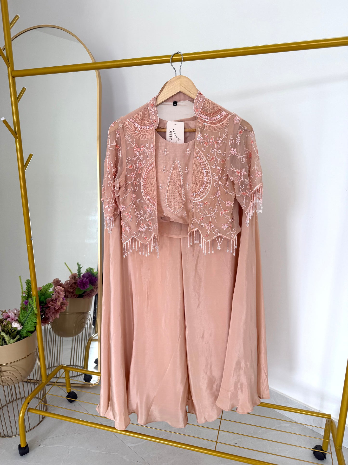 K506 - Pure Organza Handwork Crop jacket with inner and divider pants