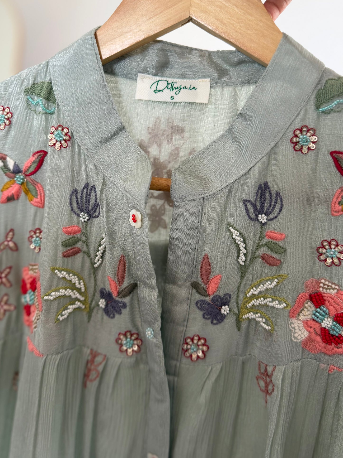 K085 - Pure Chinnon handwork floral coord set in 2 colours