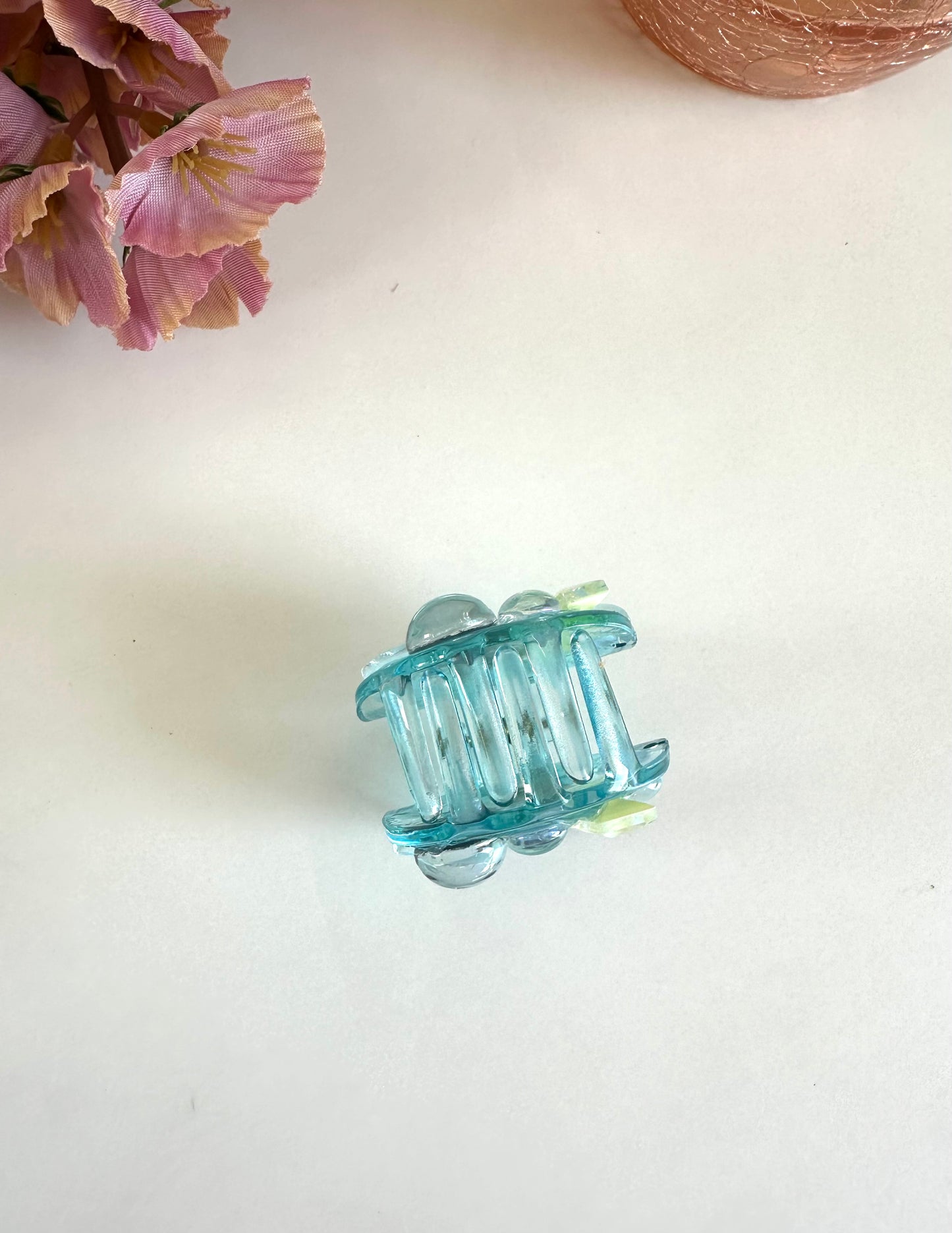 A009 - Fancy hair clips (per piece)
