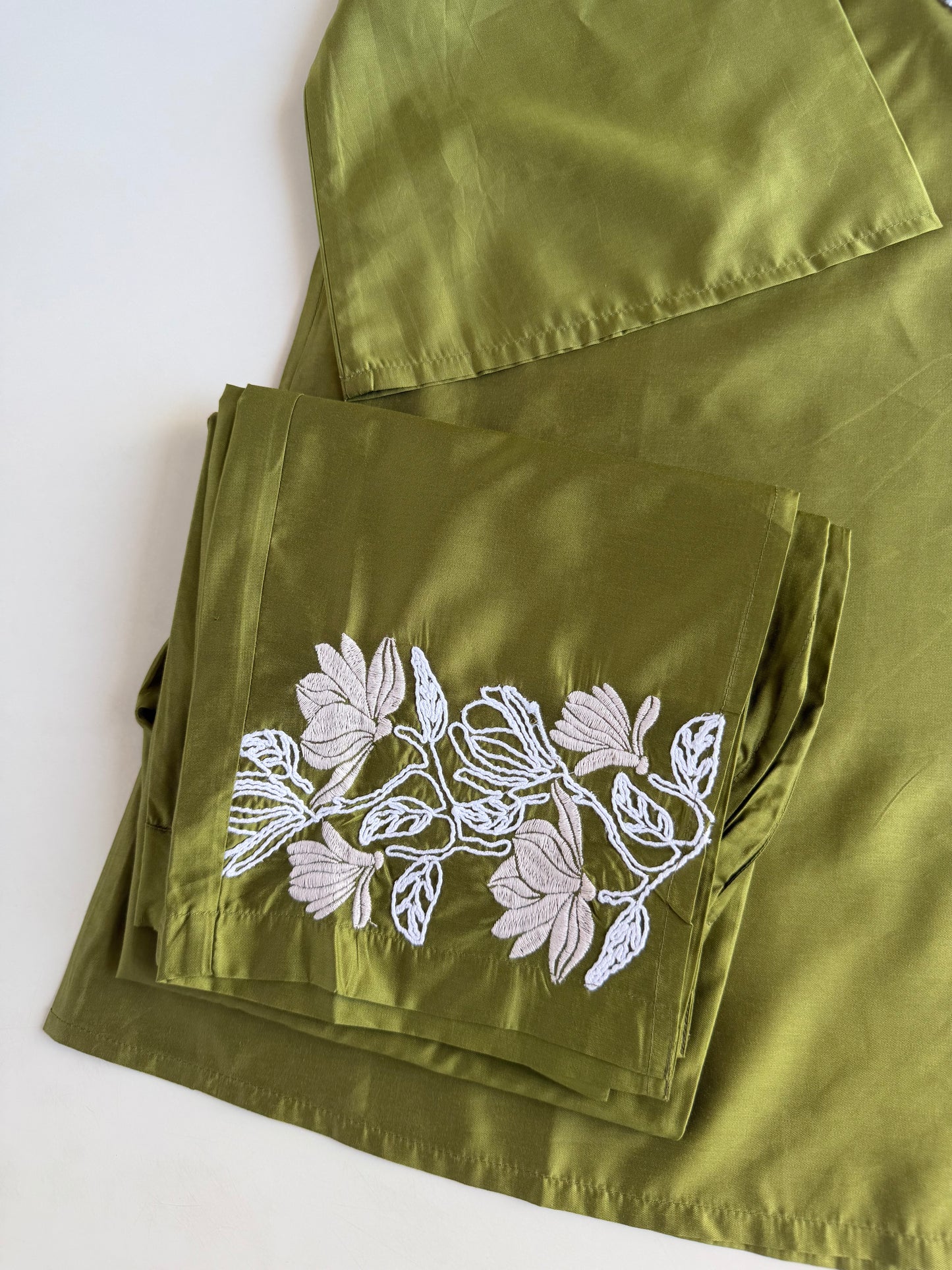 K662 - Muslin embroidered coord set