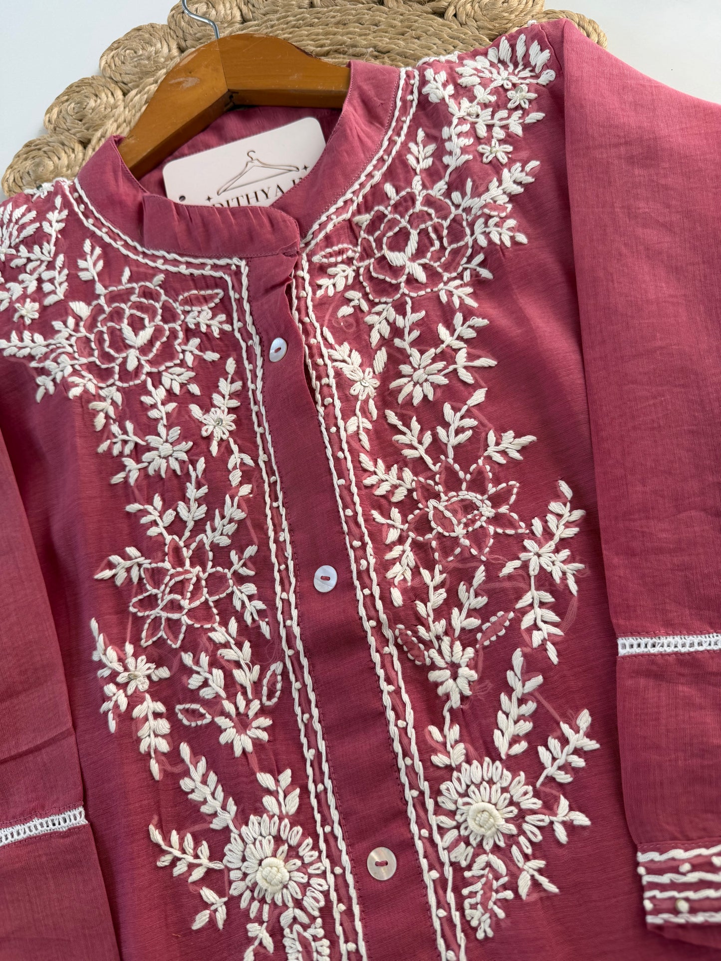 K512 - Mul chanderi embroidered coord set