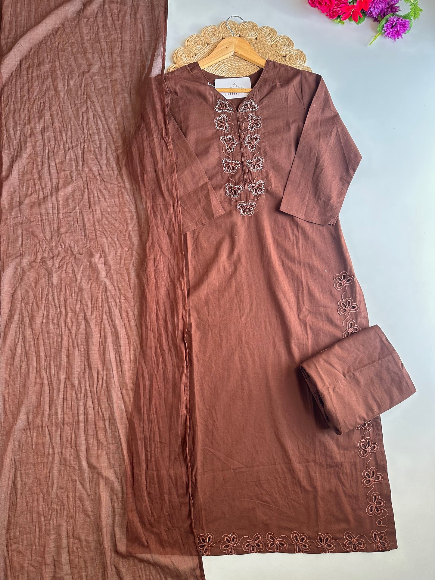 K728 - Mul cotton cut work straight Kurti with pants and dupatta