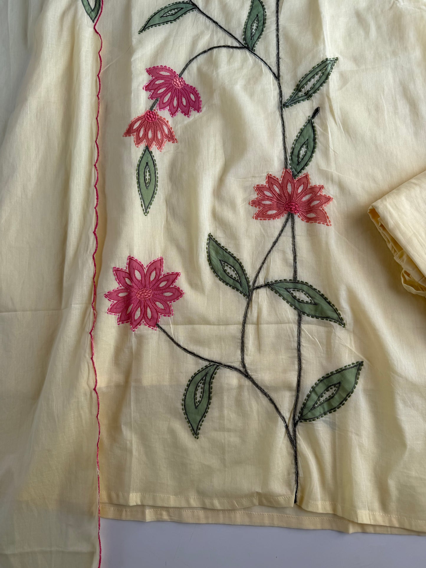 K726 - Mul cotton embroidered straight  Kurti with pants and dupatta