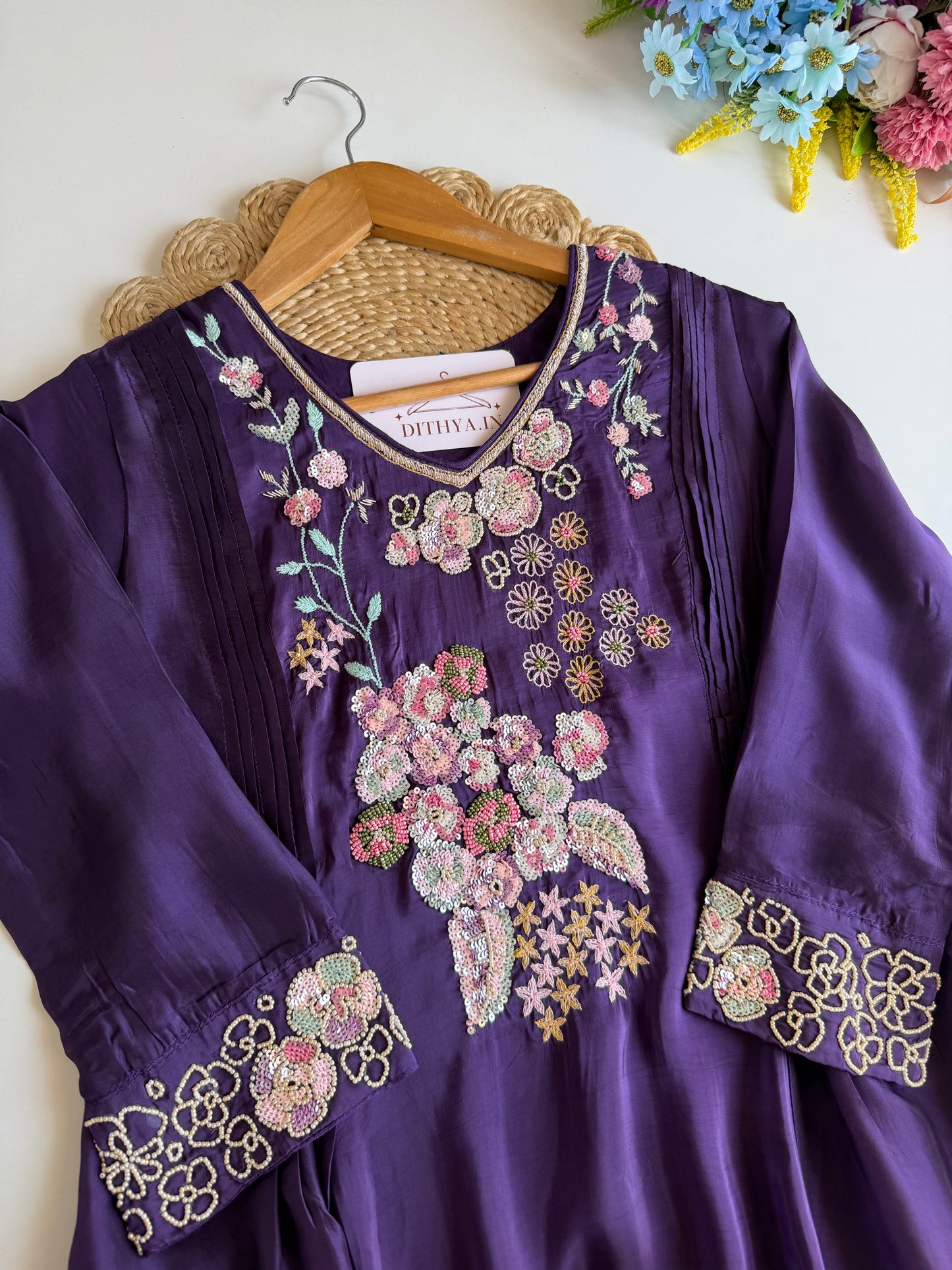 K076 - Pure crape handwork coord set