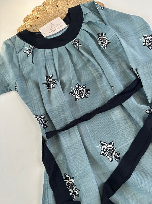 D717- Dress