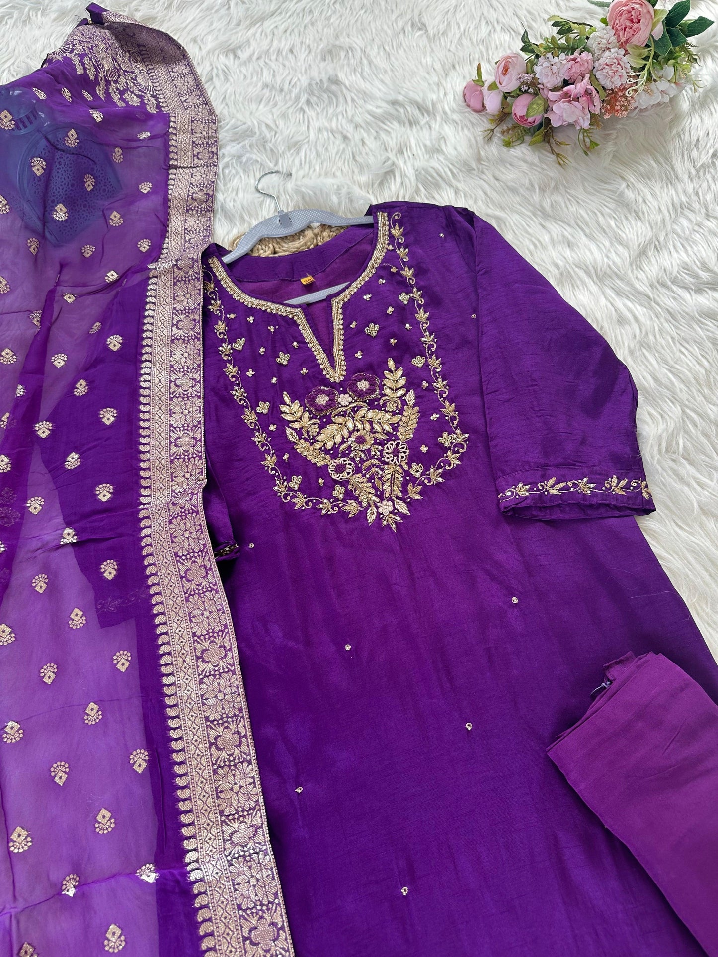 K050 - Russian silk kurti with pants and dupatta - Dithya.in