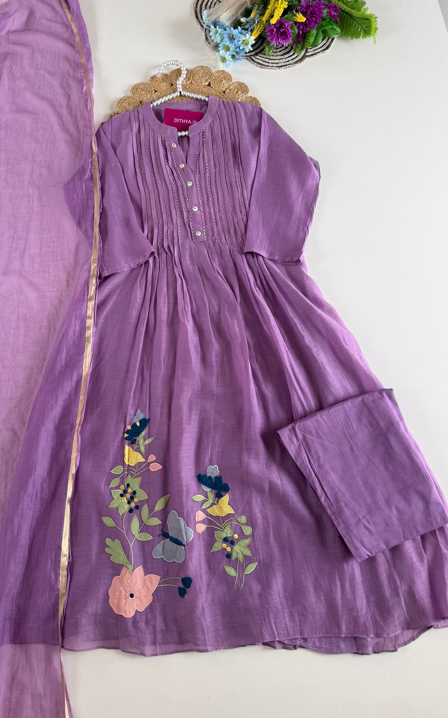 K616 - Mul chanderi appliqué work aline Kurti with pants and dupatta