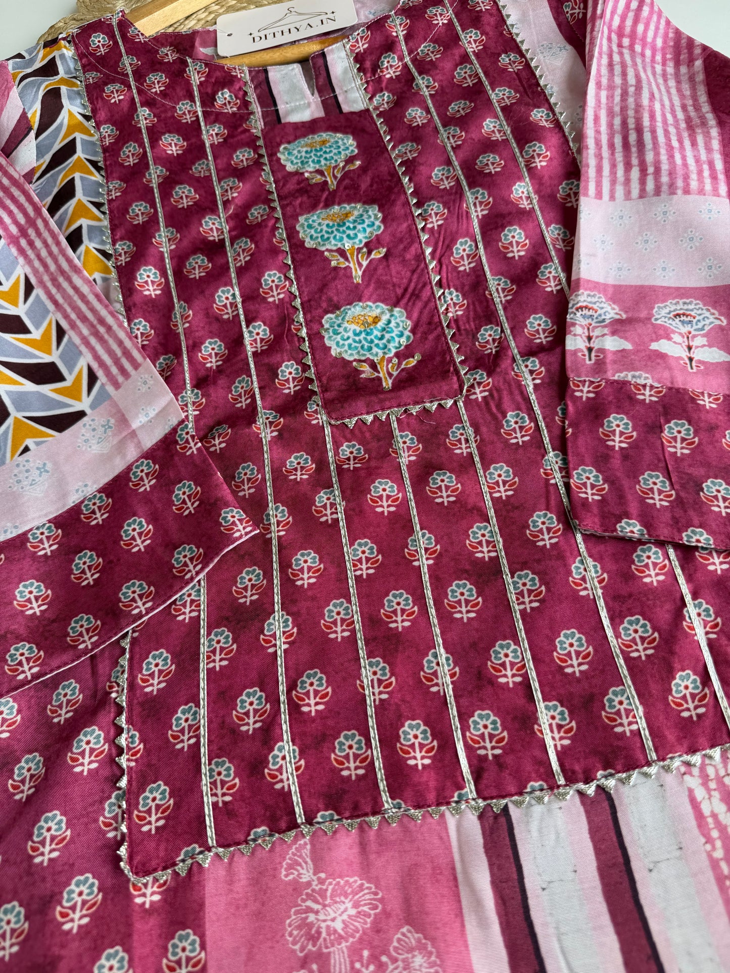 K061 - Muslin printed coord set (Dhoti style pants)