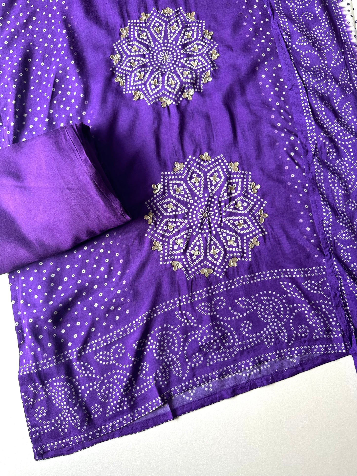 K272 - Pure muslin bandhini straight Kurti with pants and dupatta