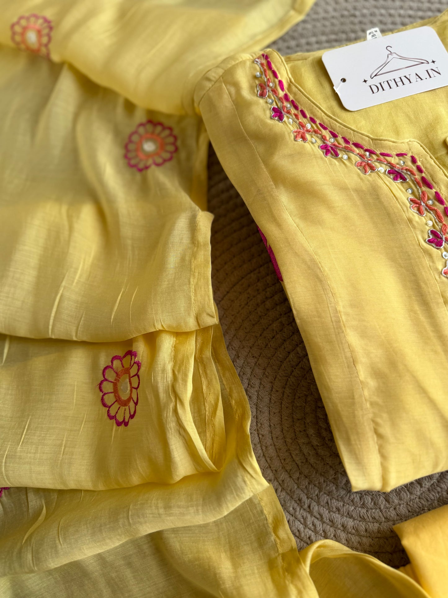 K663 - Surat Mul chanderi embroidered Anarkali with pants and dupatta