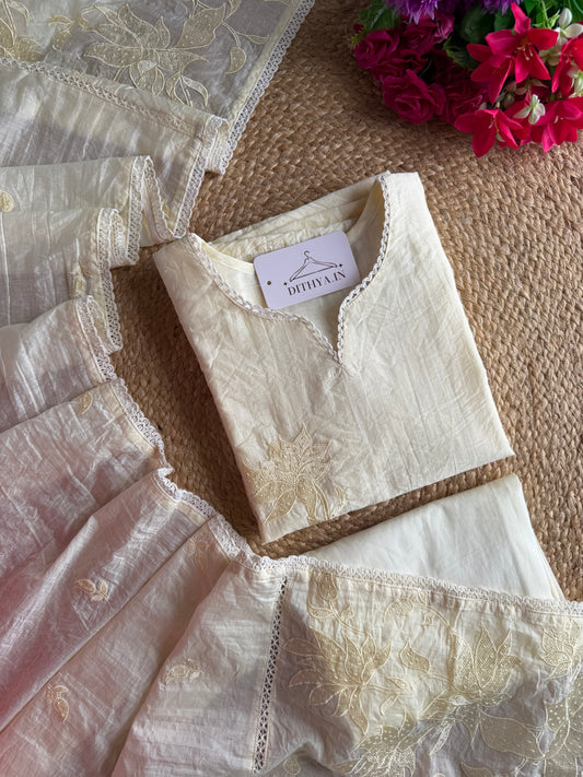 K006 - Crushed muslin embroidered straight Kurti with pants and dupatta
