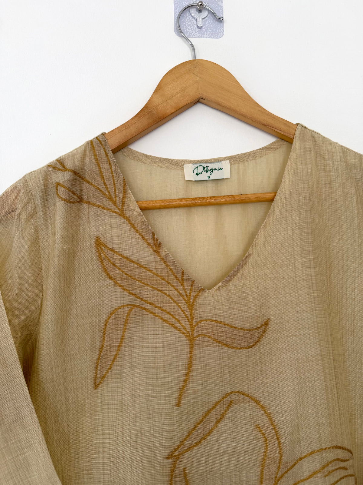 K172 - Chanderi silk embroidered straight Kurti with pants and dupatta