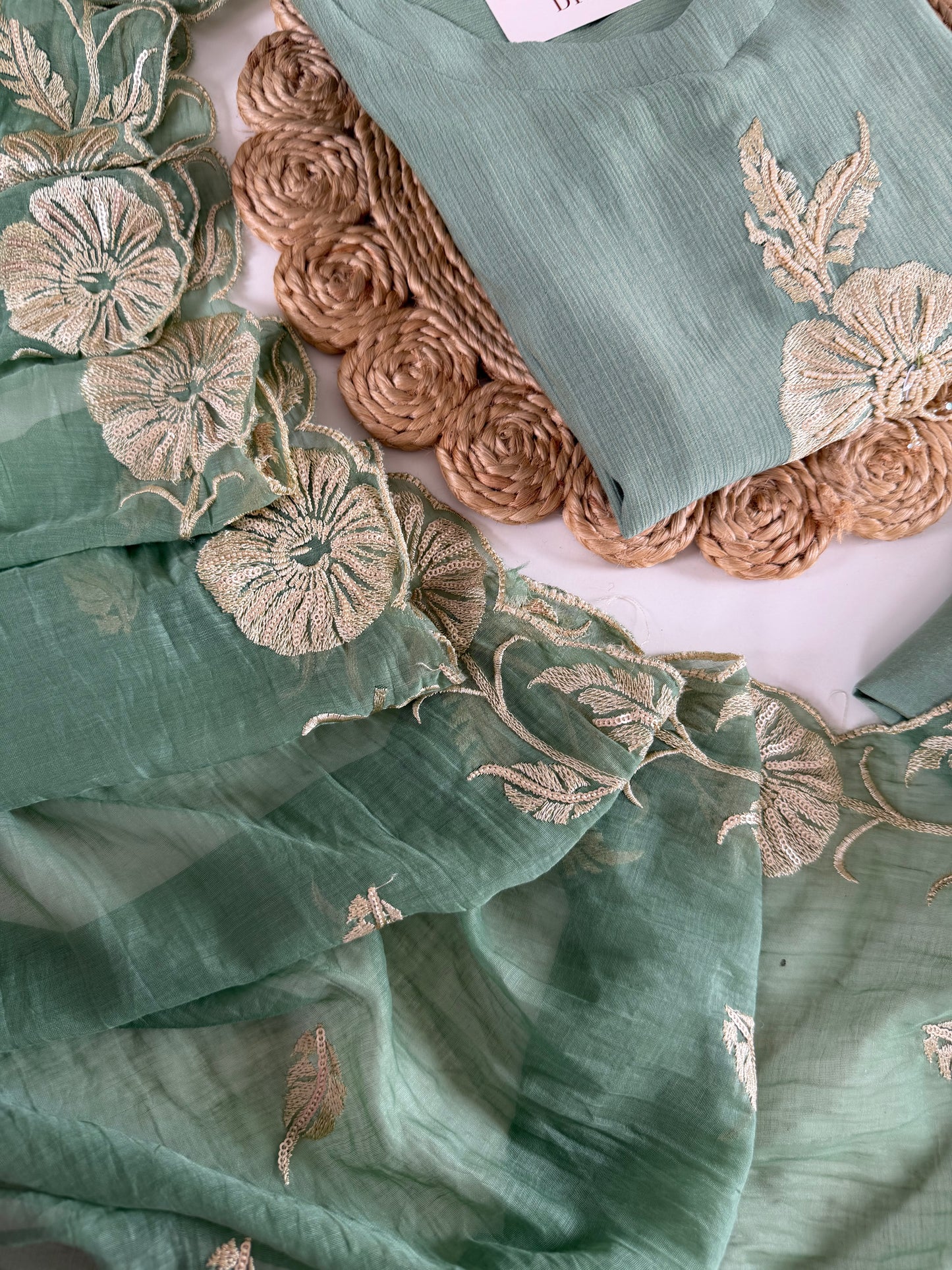 K542 - Muslin doriya embroidered straight Kurti with pants and dupatta