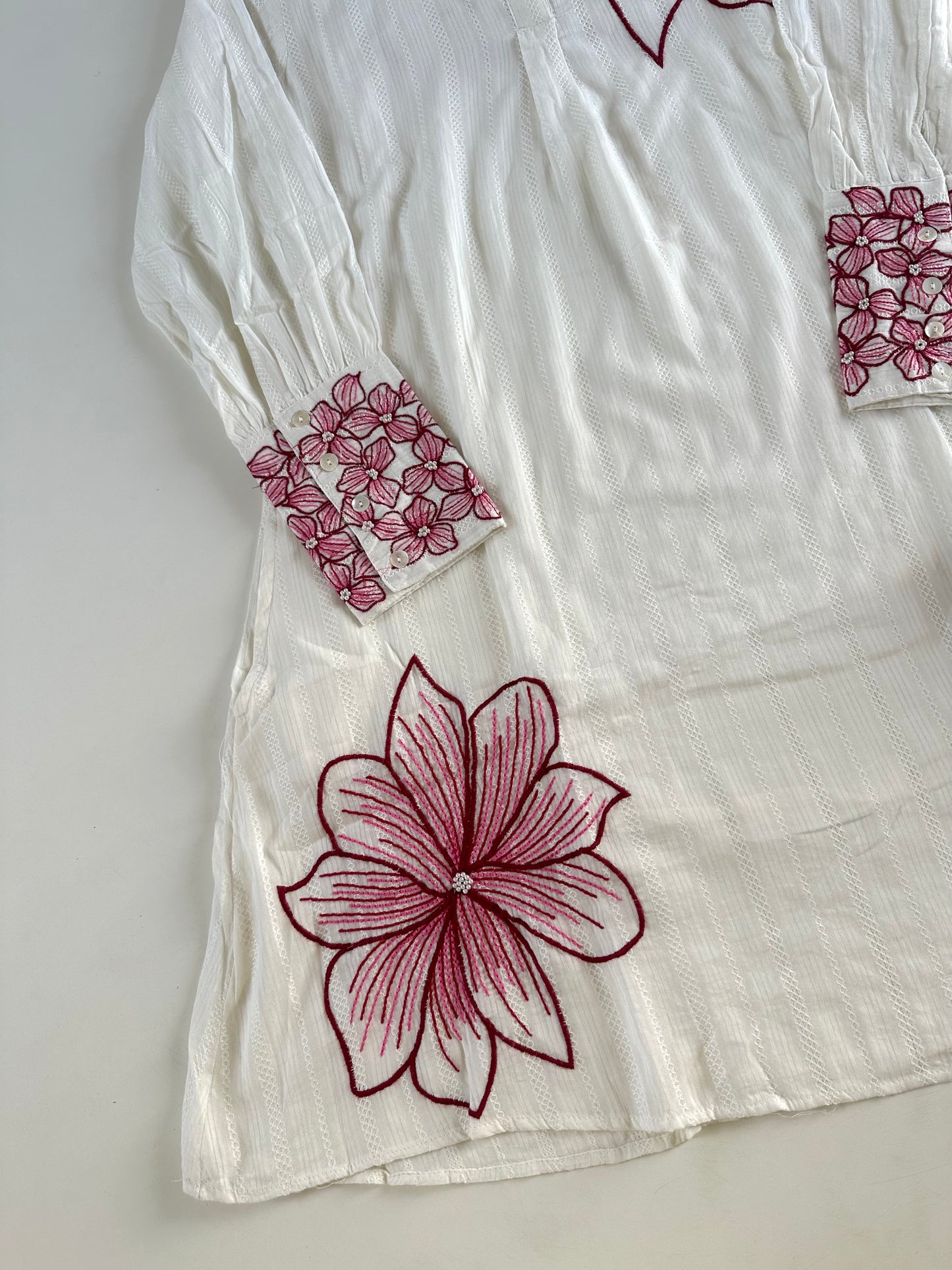 K688 - Mul cotton embroidered coord set