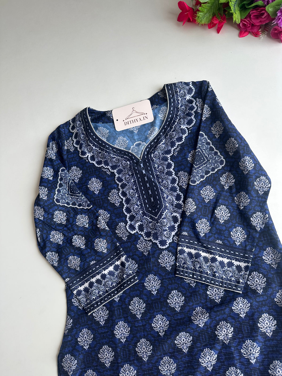D594-Muslin straight Kurti with pants