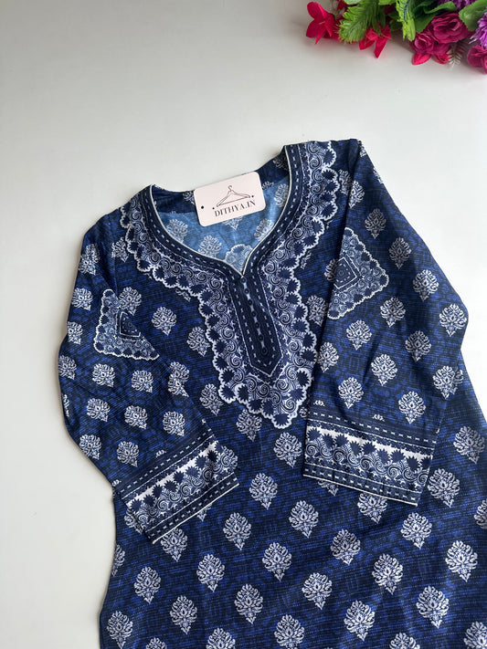 D594-Muslin straight Kurti with pants