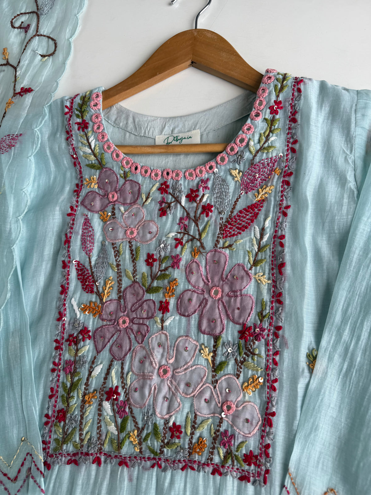 K464 - Mul chanderi embroidered straight Kurti with pants and dupatta