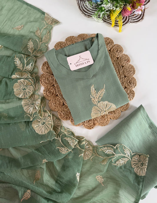 K542 - Muslin doriya embroidered straight Kurti with pants and dupatta