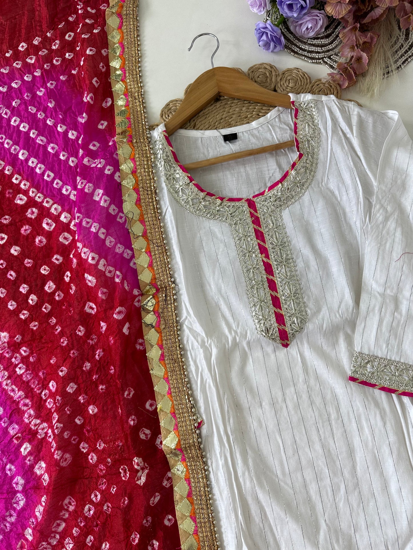 D412-Muslin silk straight kurti with pants and dupatta