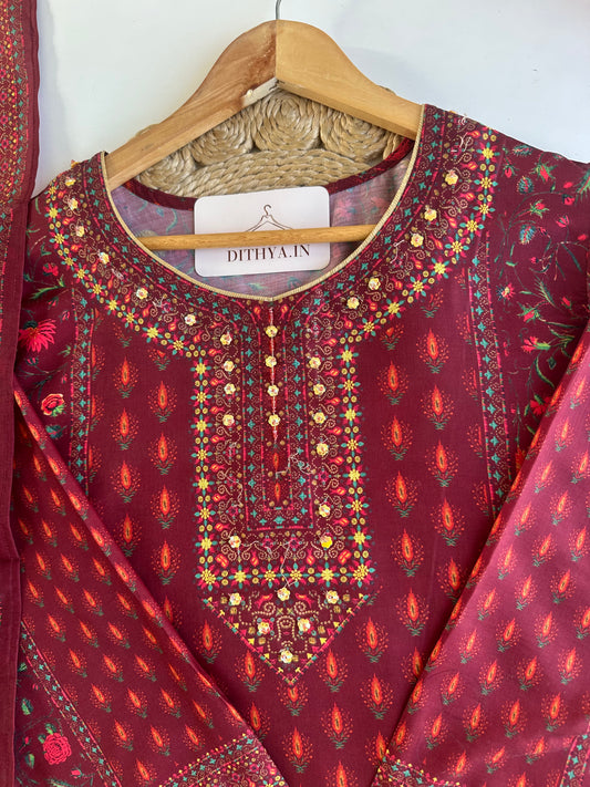 D531-Muslin straight Kurti with pants and dupatta