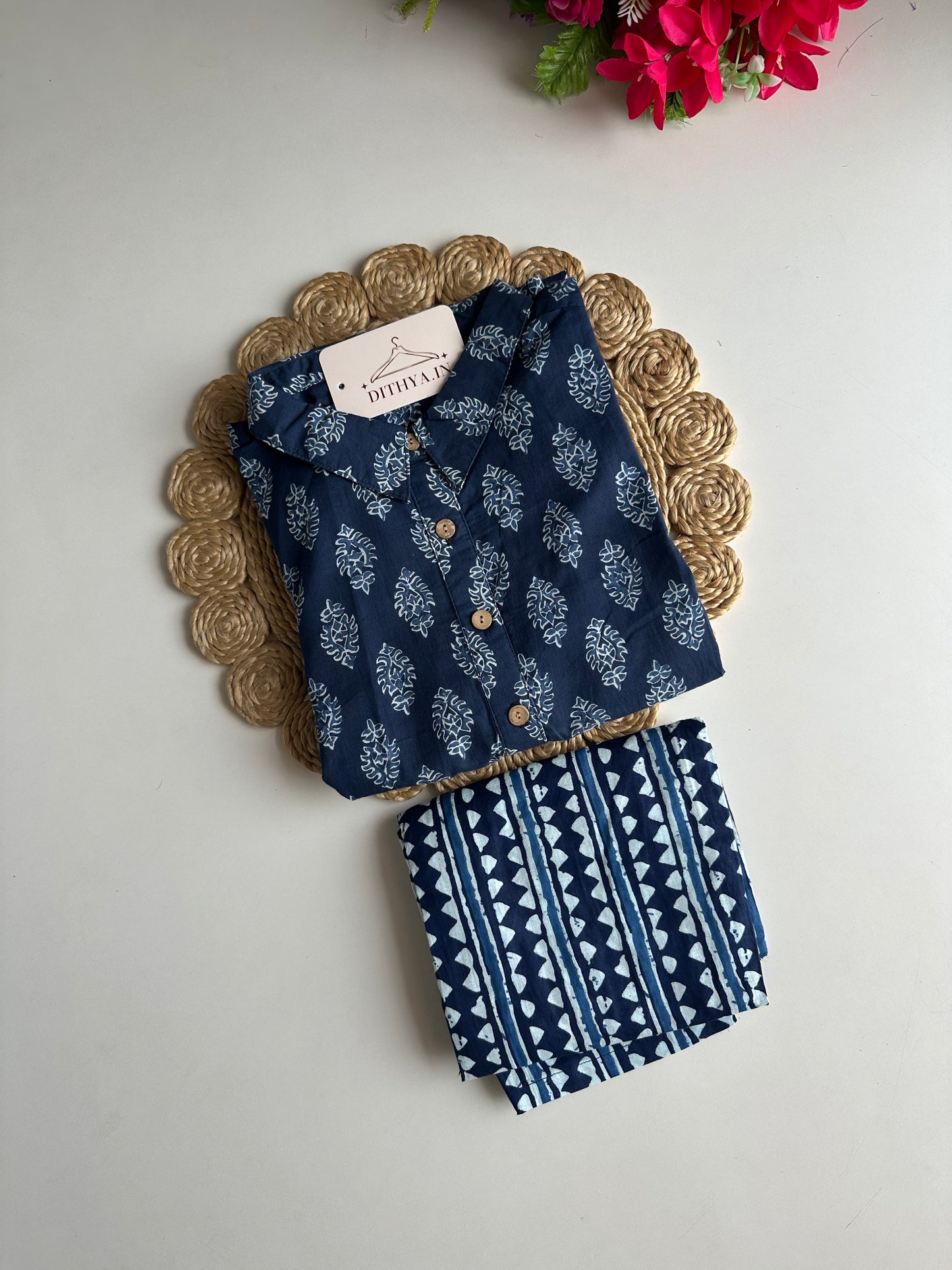D555-Cotton straight Kurti with pants