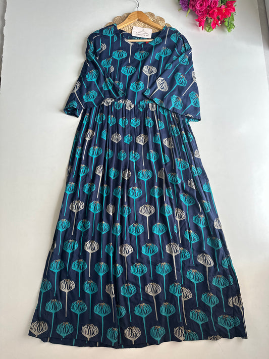 D542-Muslin gown