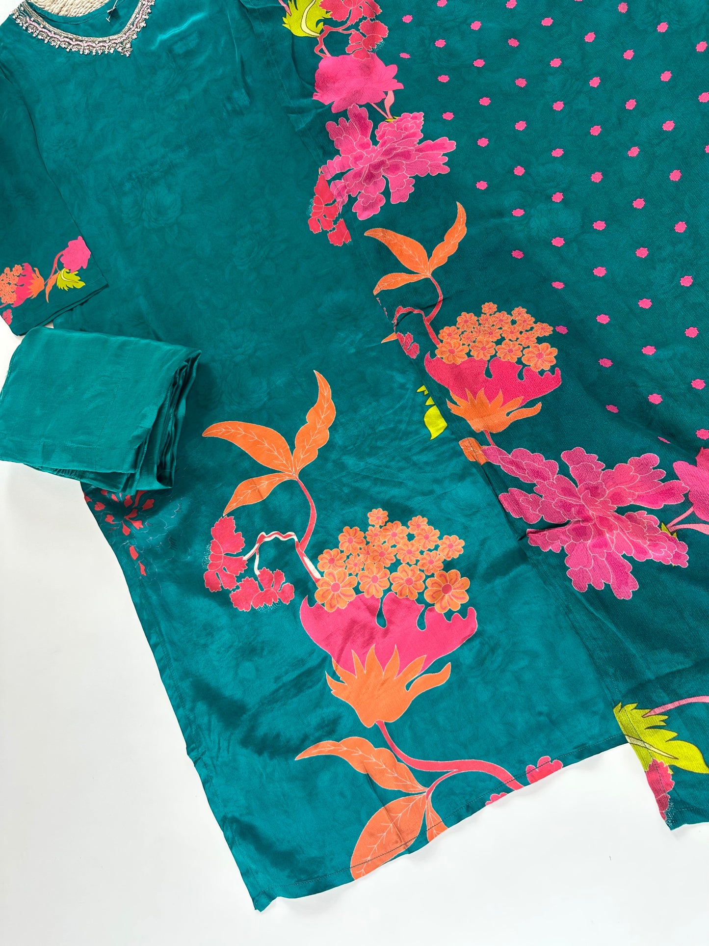 K170 - Crepe silk Floral straight kurti with pants and chinnon dupatta.