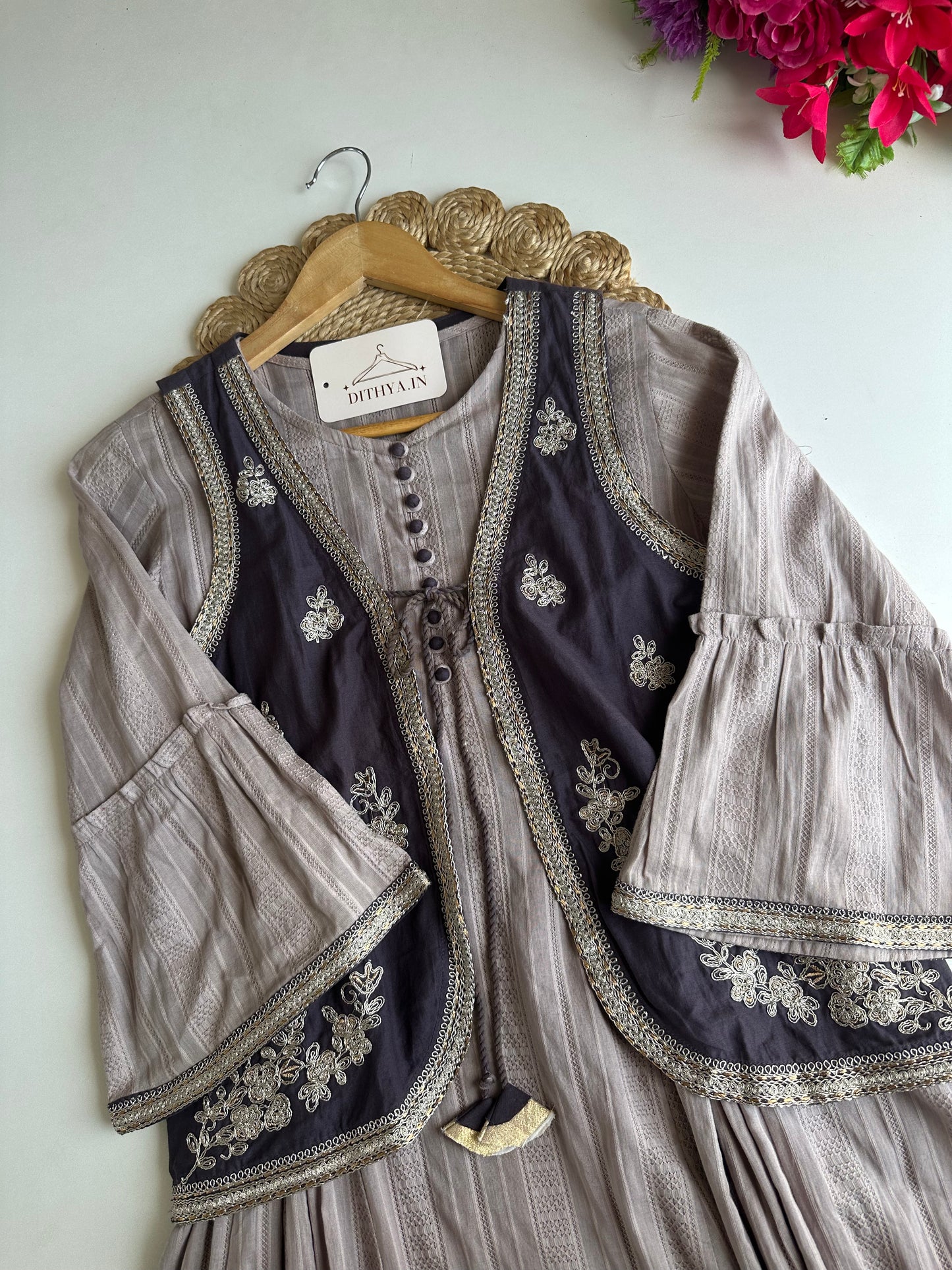 D552- Muslin Kurti with jacket