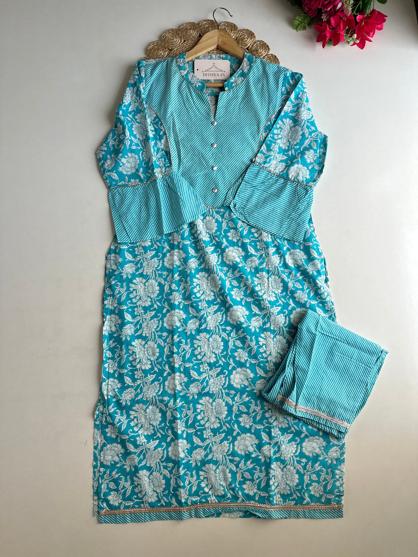 D556-Cotton straight Kurti with pants
