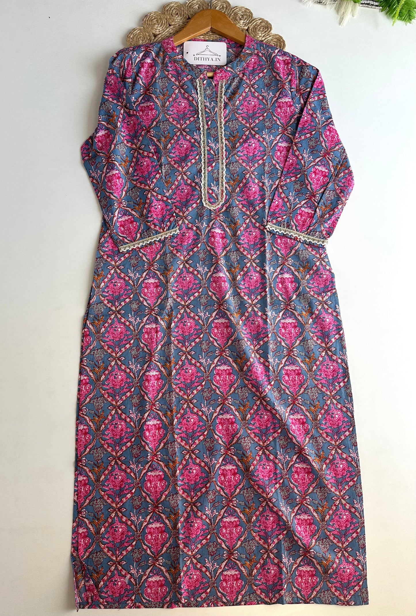 D558-Cotton  straight Kurti