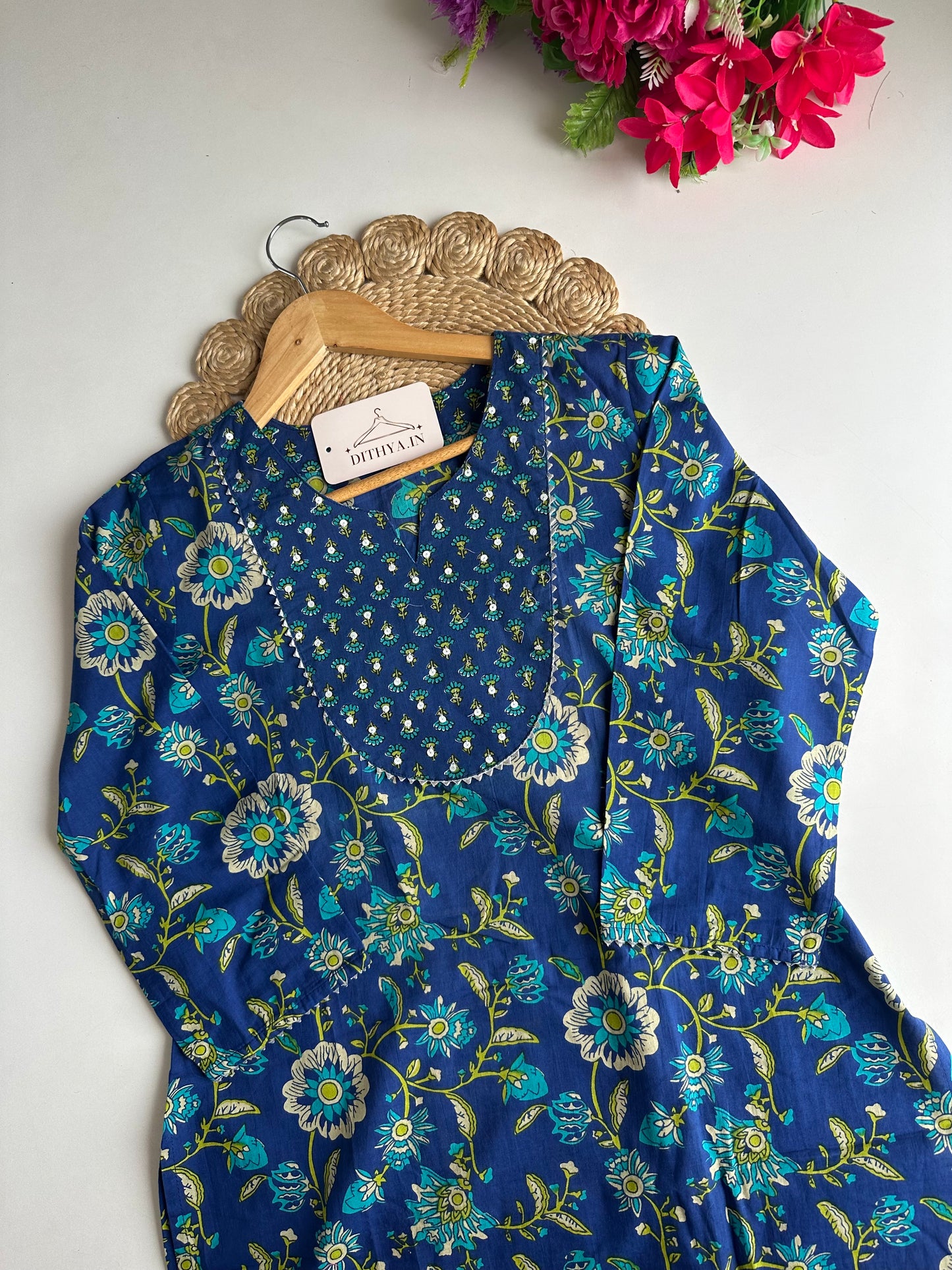 D573-Cotton straight Kurti with pants