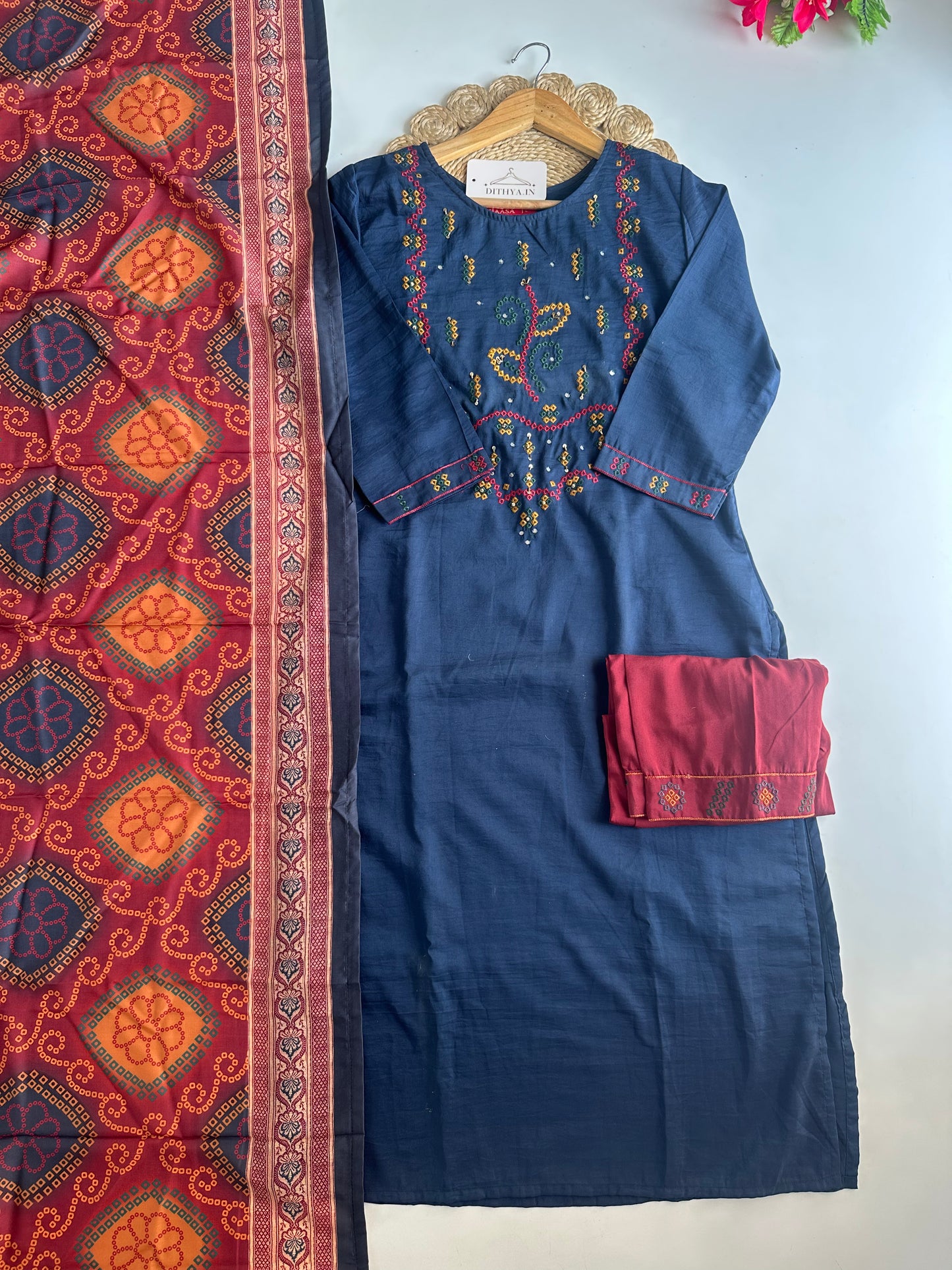 D582-Cotton straight Kurti with pants and dupatta