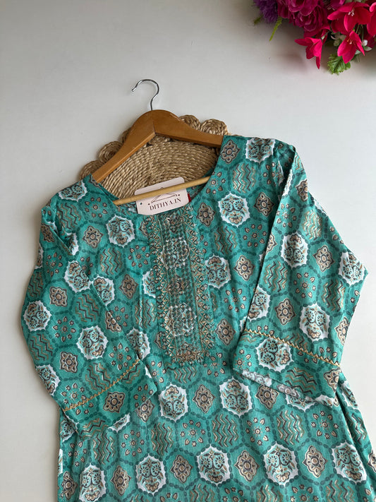 D597-Cotton straight Kurti with pants