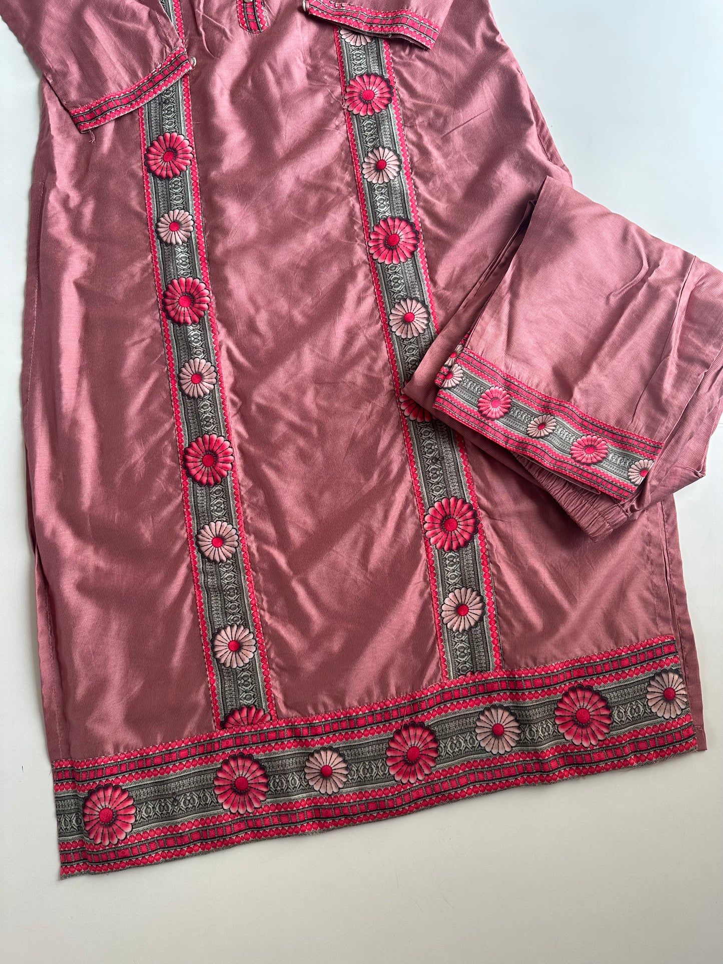 D607-Muslin straight Kurti with pants