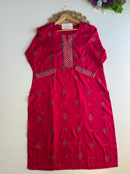 D620-Muslin straight Kurti