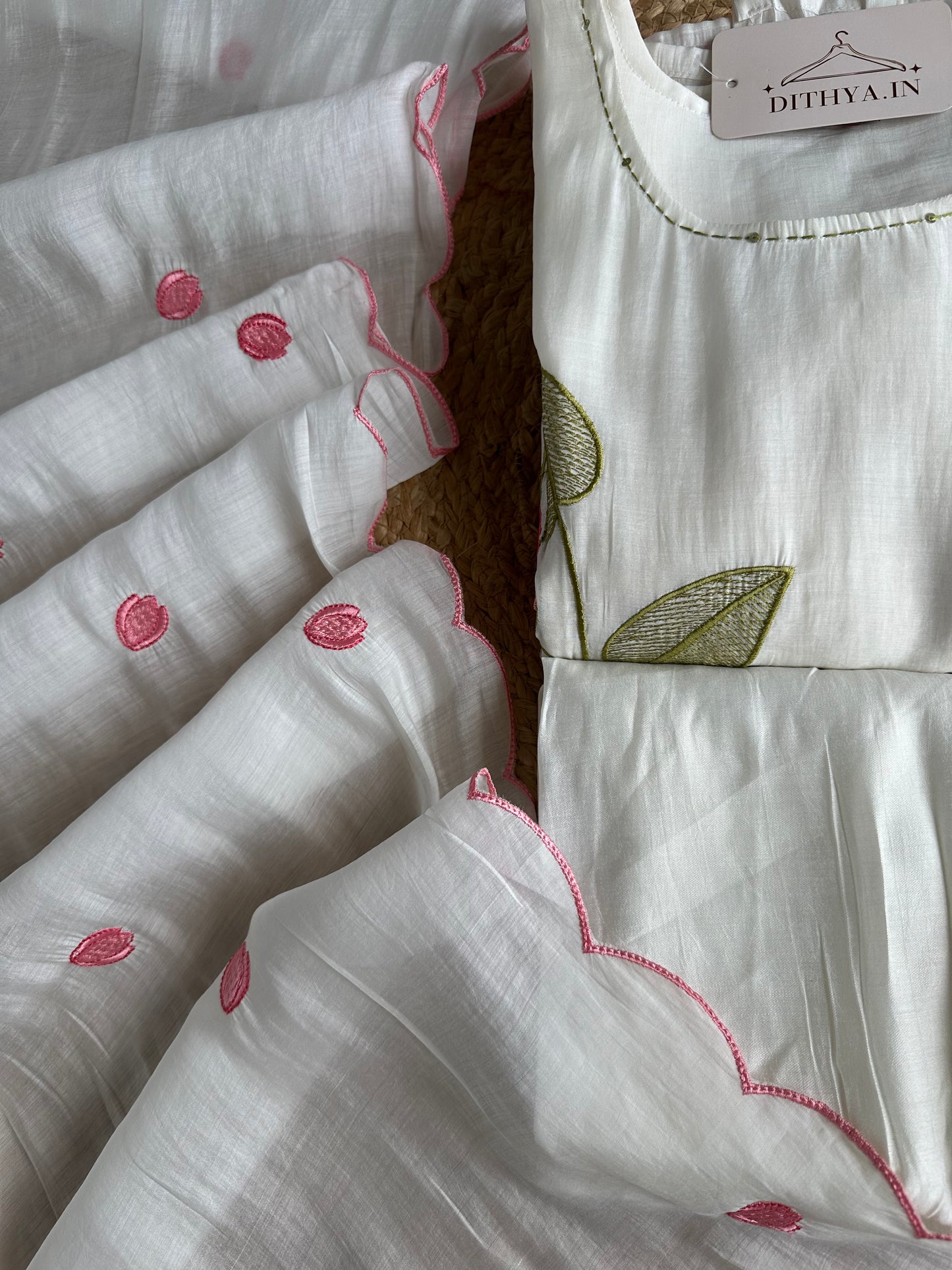 K160 - Muslin embroidered straight Kurti with pants and dupatta
