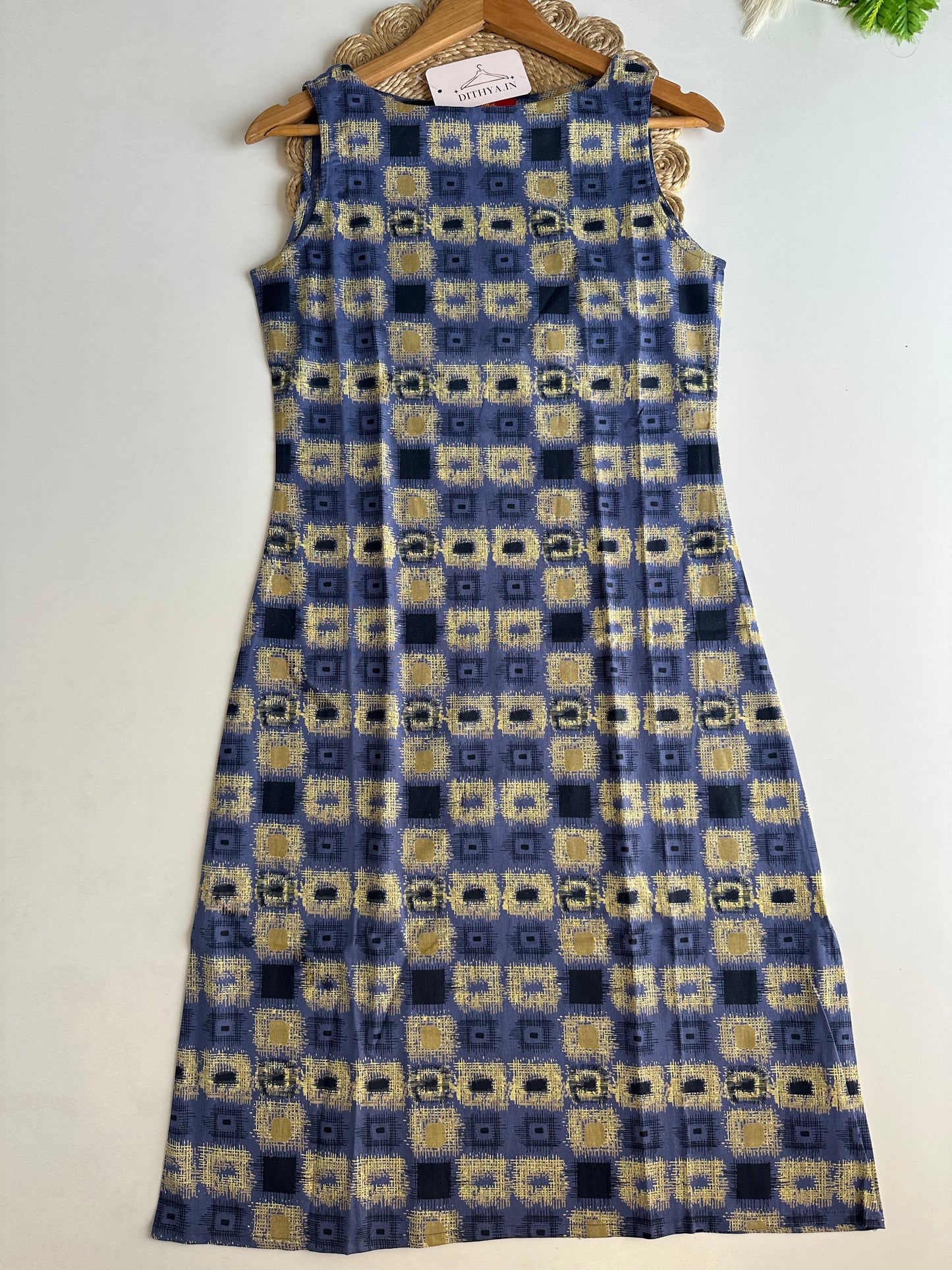 D747-Cotton  straight Kurti