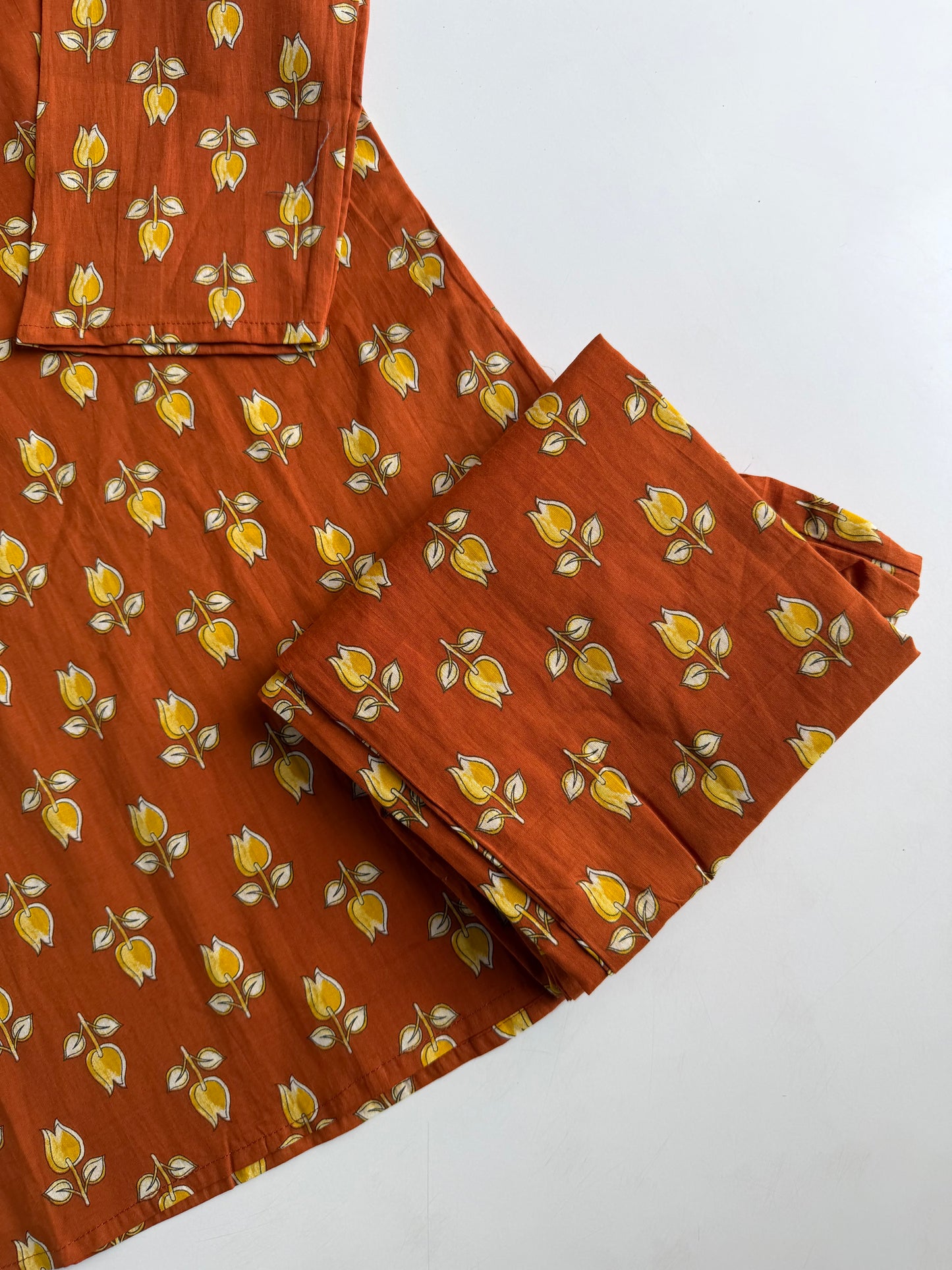 K114 - Mul cotton printed coord set