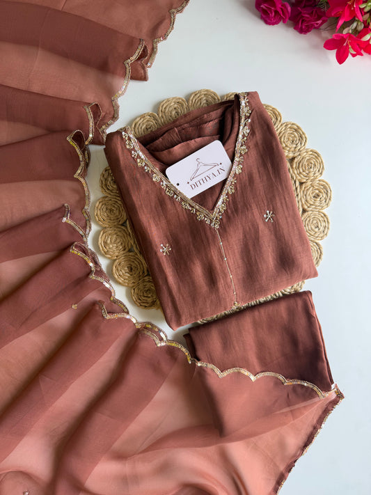 K544 - Mul Chanderi Handwork aline Kurti with pants and dupatta