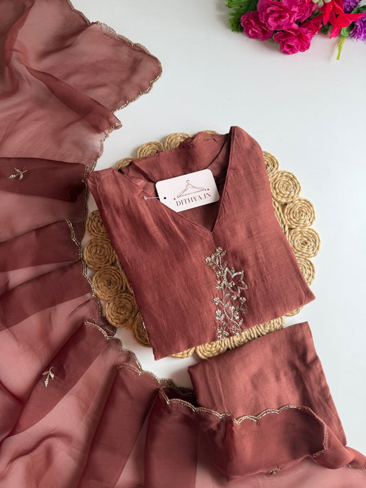 K582 - Mul chanderi handwork aline Kurti with pants and dupatta