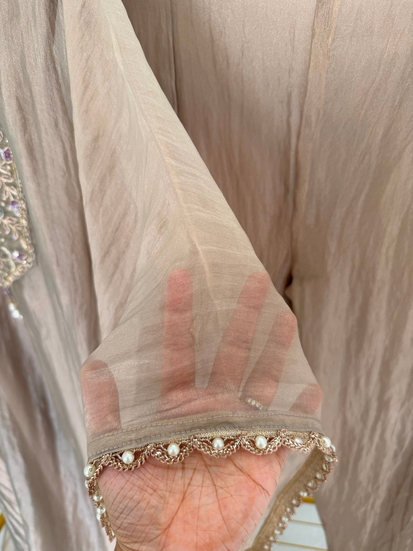 K615 - Tissue silk handwork kaftan with pants